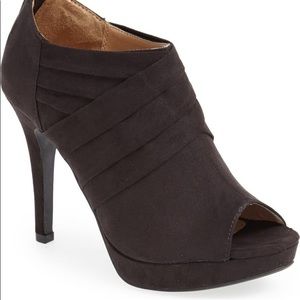 Black suede open-toed peep toe bootie